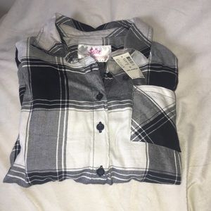 •Girls Black and White Plaid Flannel